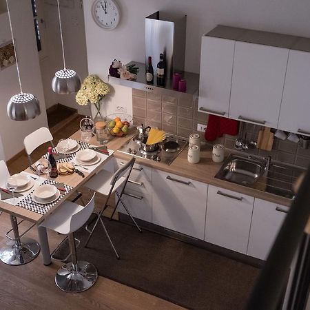 Fashion District Apartment フィレンツェ エクステリア 写真