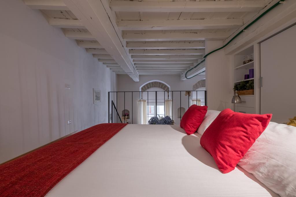Fashion District Apartment フィレンツェ エクステリア 写真